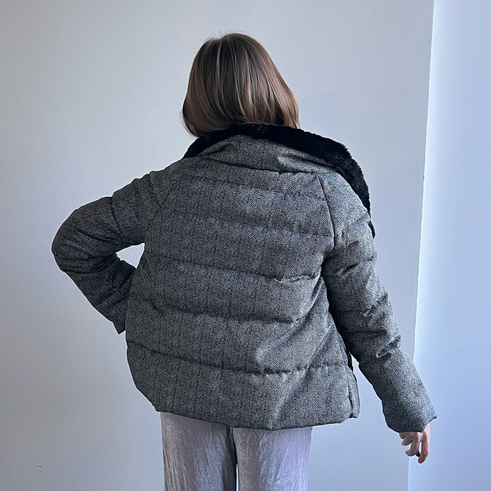MaxMara Studio // Puffer Jacket w. Imitation Fur Collar - Picture 6 of 12